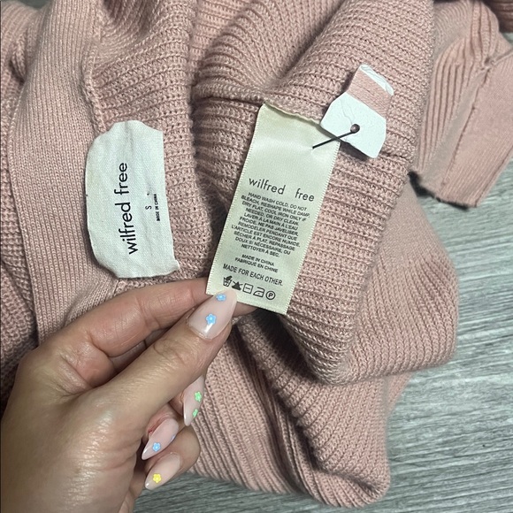 Aritzia Sz S Merino Wool Unwind Cardigan Relaxed Wilfred Free Sz Small Soft Pink - Picture 12 of 13